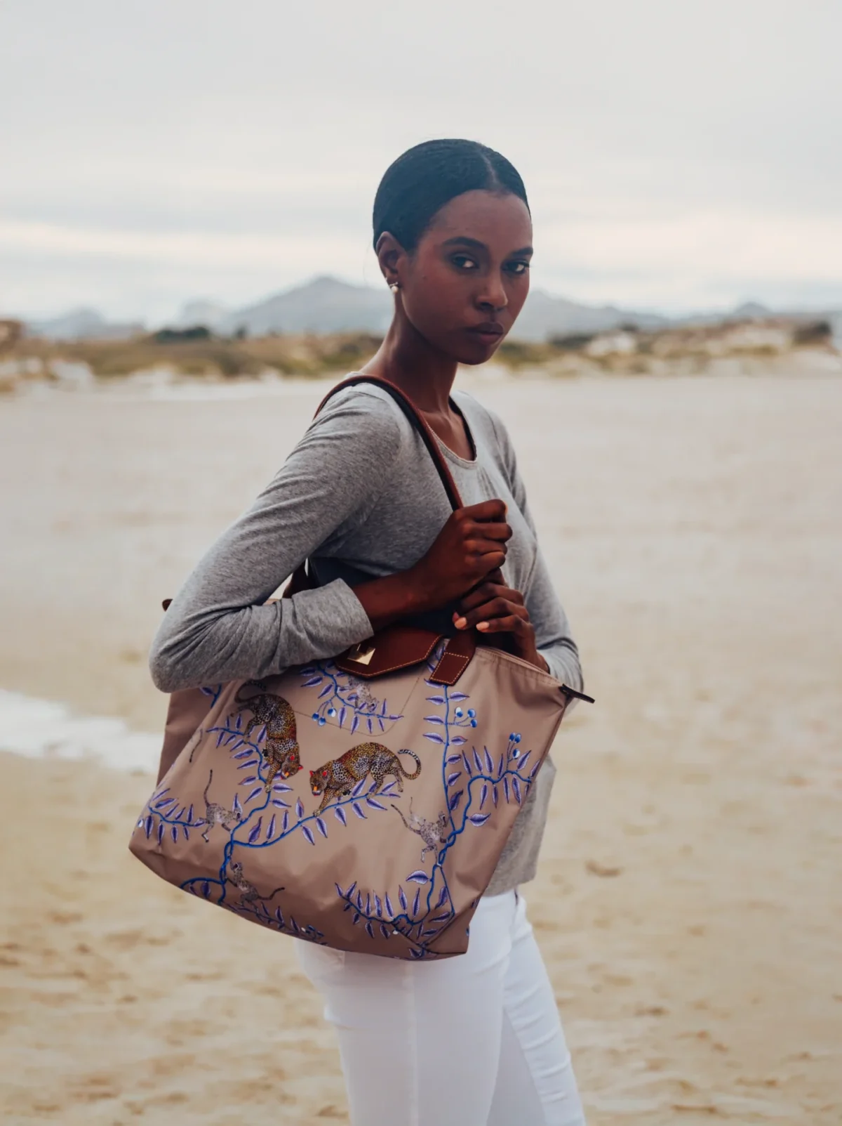 Safari Tote: Leopard - Sahara Sand - Image 2